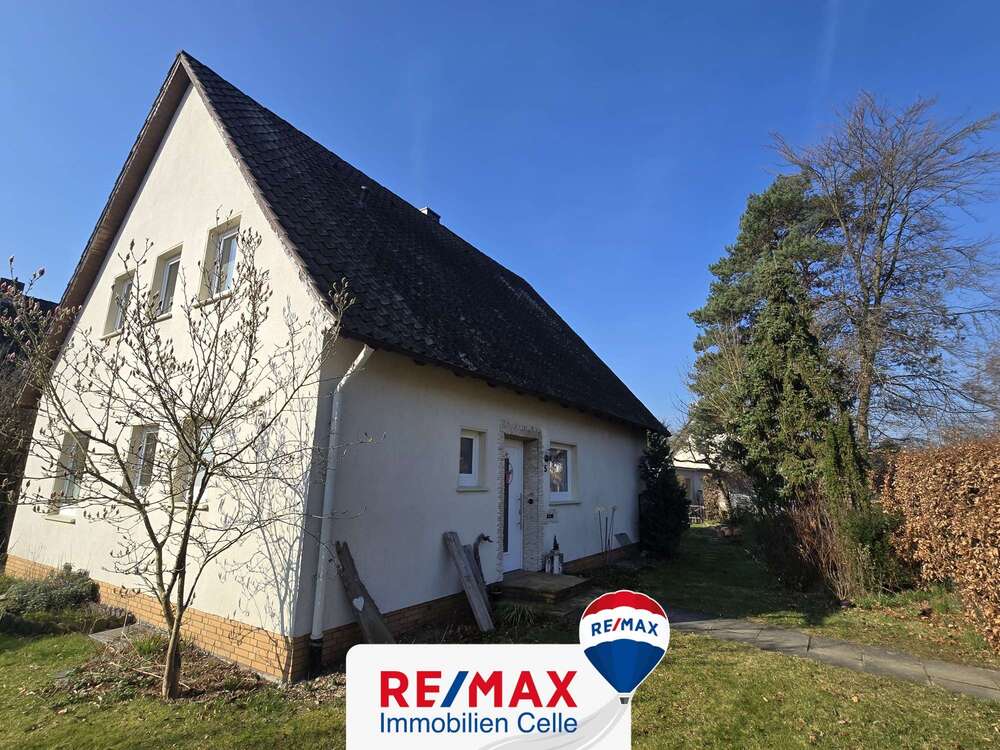 Thumbnail-Haus zum Kaufen in Celle 248.000,00 € 104 m²