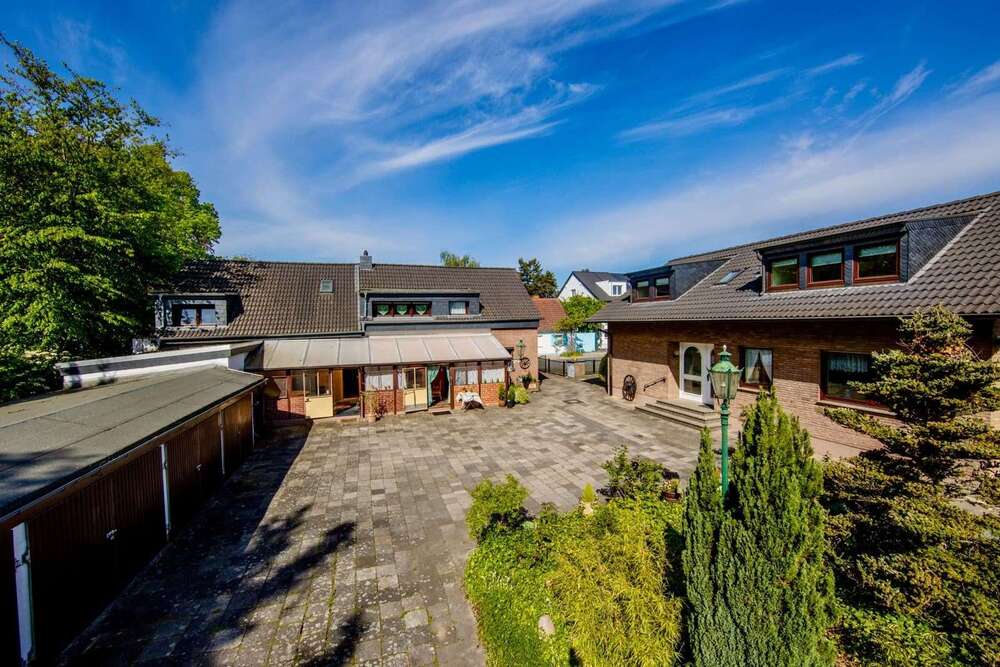 Thumbnail-Haus zum Kaufen in Düsseldorf 1.999.000,00 € 333.8 m²