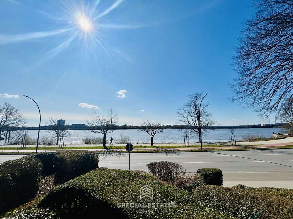 Thumbnail-Wohnung zum Kaufen in Hamburg Nienstedten 795.000,00 € 90 m²