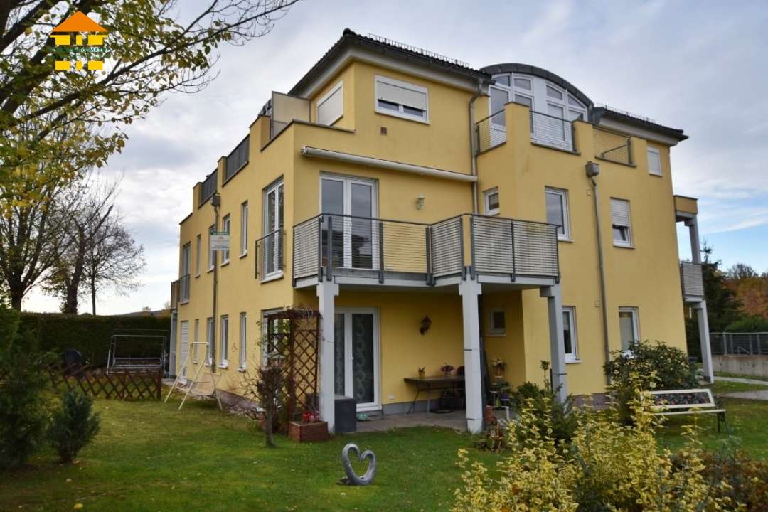 Thumbnail-Wohnung zum Kaufen in Chemnitz 88.000,00 € 64.12 m²