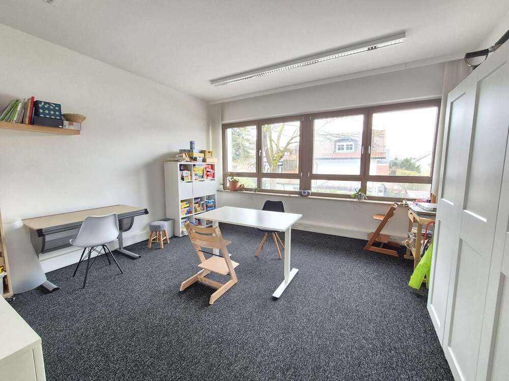 Thumbnail-Büro in Eching 1.300,00 € 133 m²