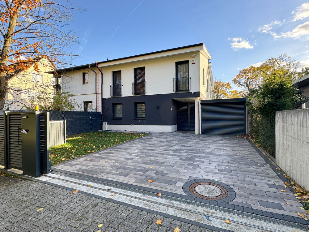 Thumbnail-Haus zum Kaufen in Frankfurt am Main 990.000,00 € 255.38 m²