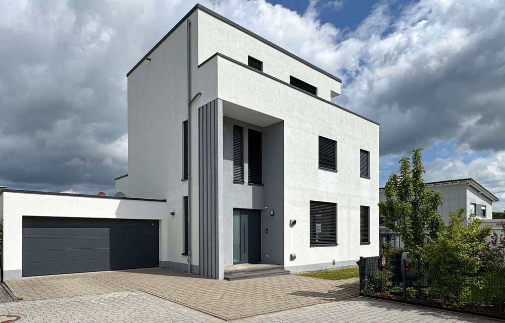 Thumbnail-Haus zum Kaufen in Idstein 1.385.000,00 € 273 m²