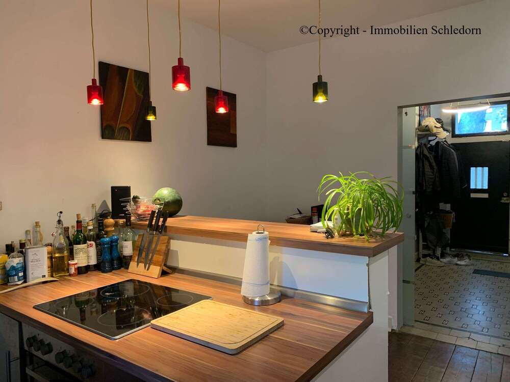 Thumbnail-Haus zum Kaufen in Oberhausen 550.000,00 € 302 m²