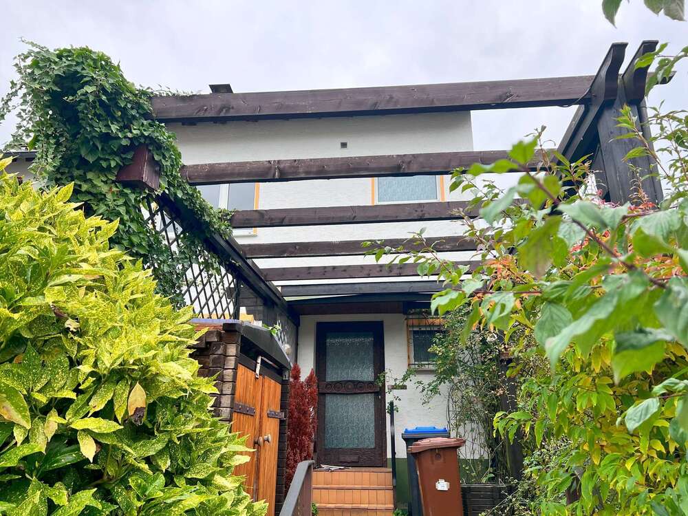 Thumbnail-Haus zum Kaufen in Bergisch Gladbach 390.000,00 € 130 m²