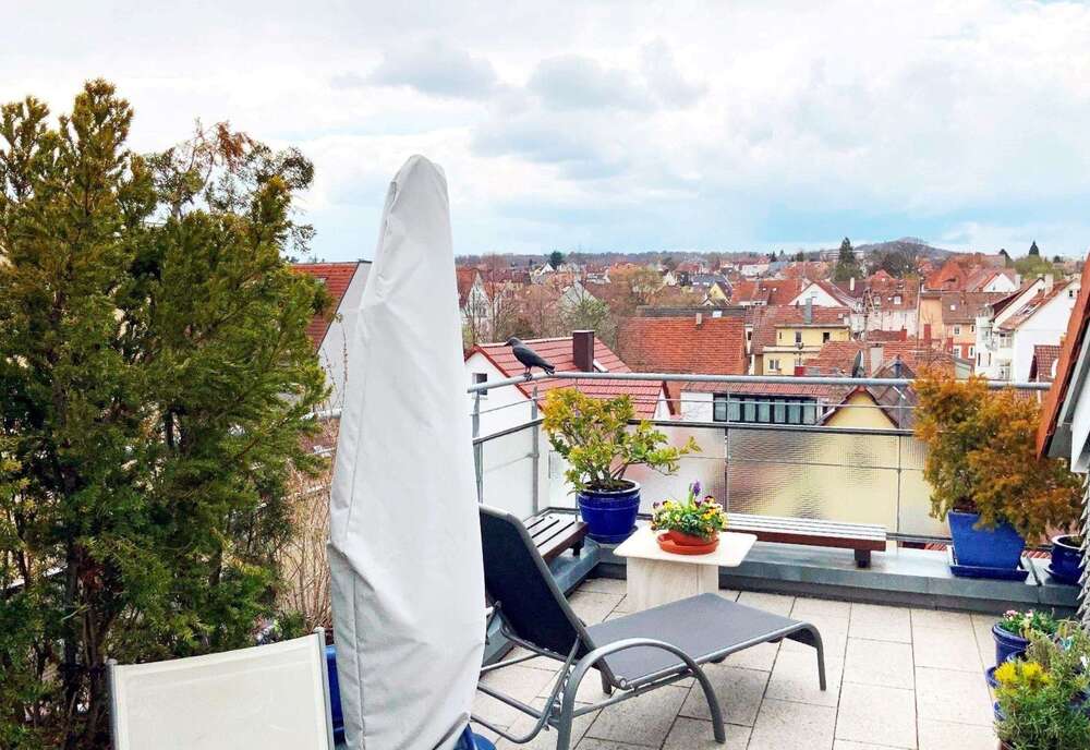 Thumbnail-Wohnung zum Mieten in Stuttgart 1.650,00 € 98 m²
