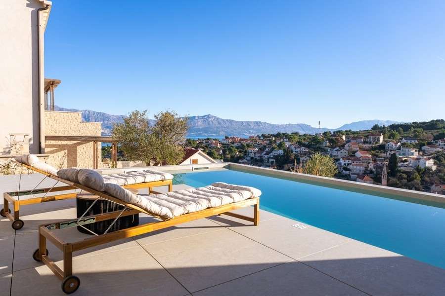 Thumbnail-Haus zum Kaufen in Brac 1.250.000,00 € 253 m²