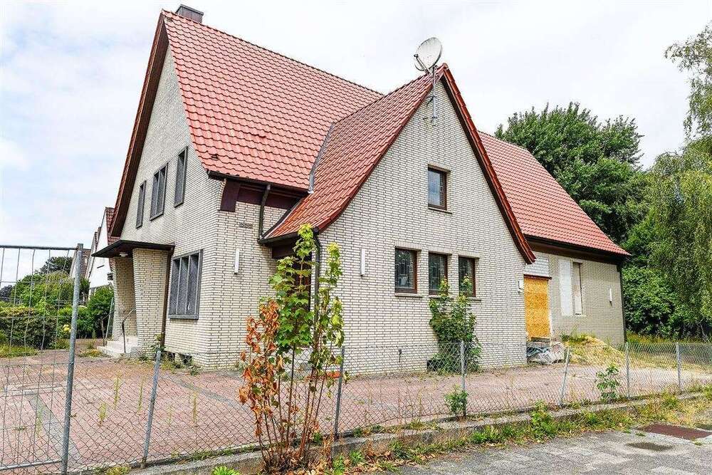 Thumbnail-Haus zum Kaufen in Cuxhaven 299.000,00 € 1076 m²