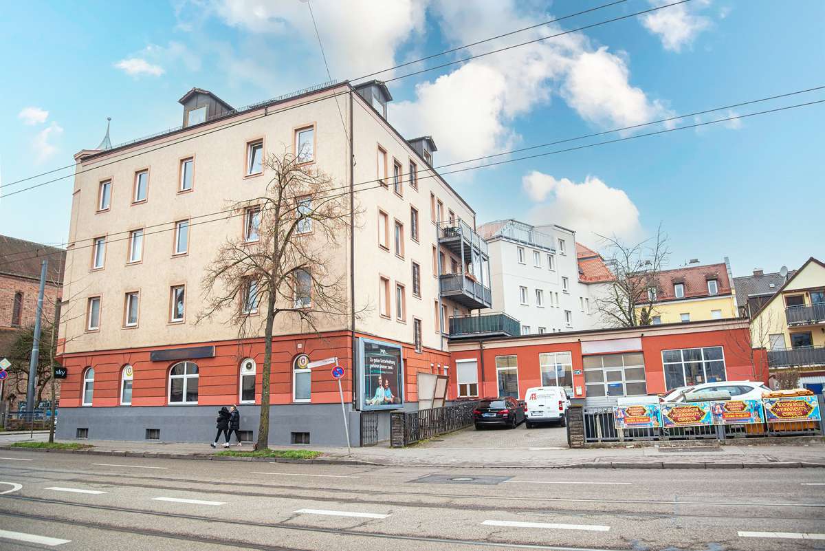 Thumbnail-Haus zum Kaufen in Augsburg 2.980.000,00 € 1352 m²