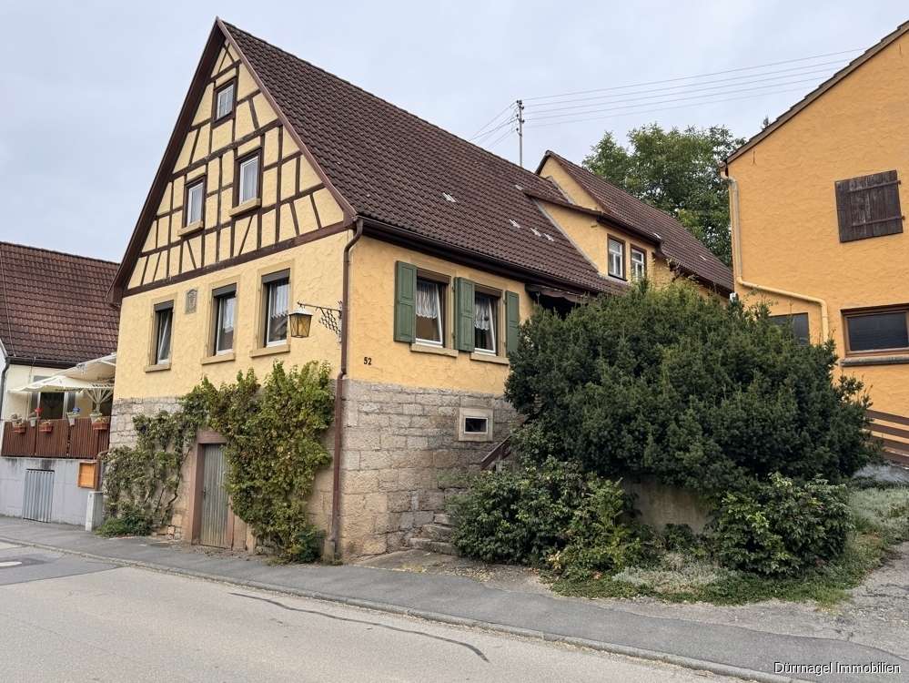 Thumbnail-Haus zum Kaufen in Weikersheim Schäftersheim 189.000,00 € 110 m²