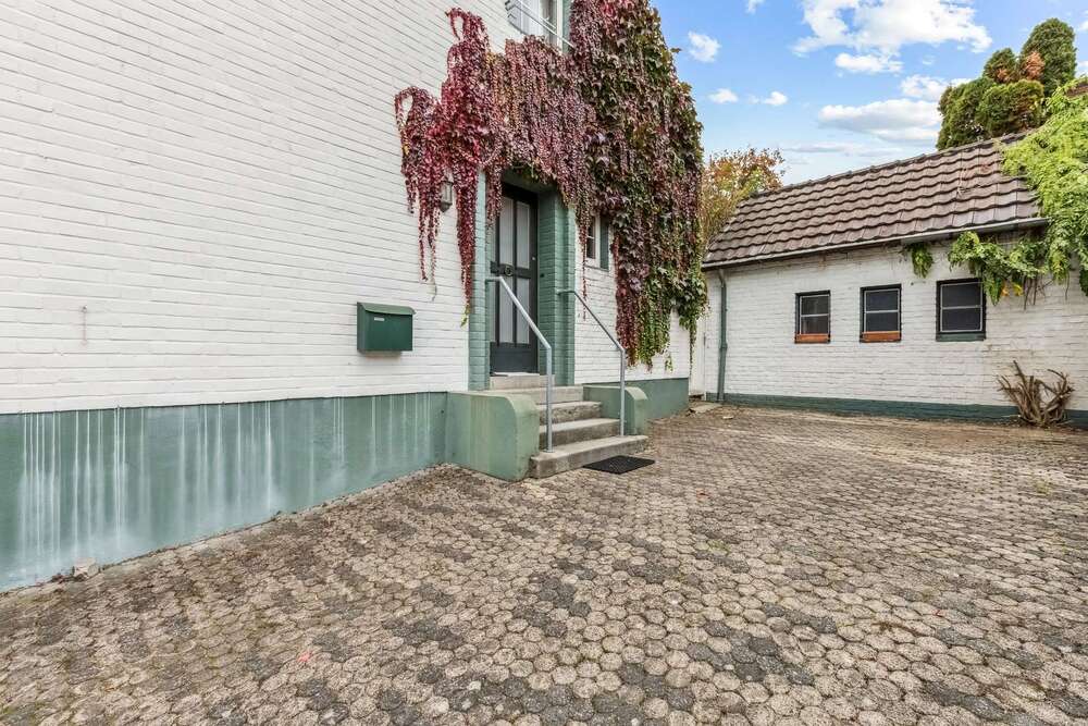 Thumbnail-Haus zum Kaufen in Grevenbroich-Elsen 359.000,00 € 116 m²