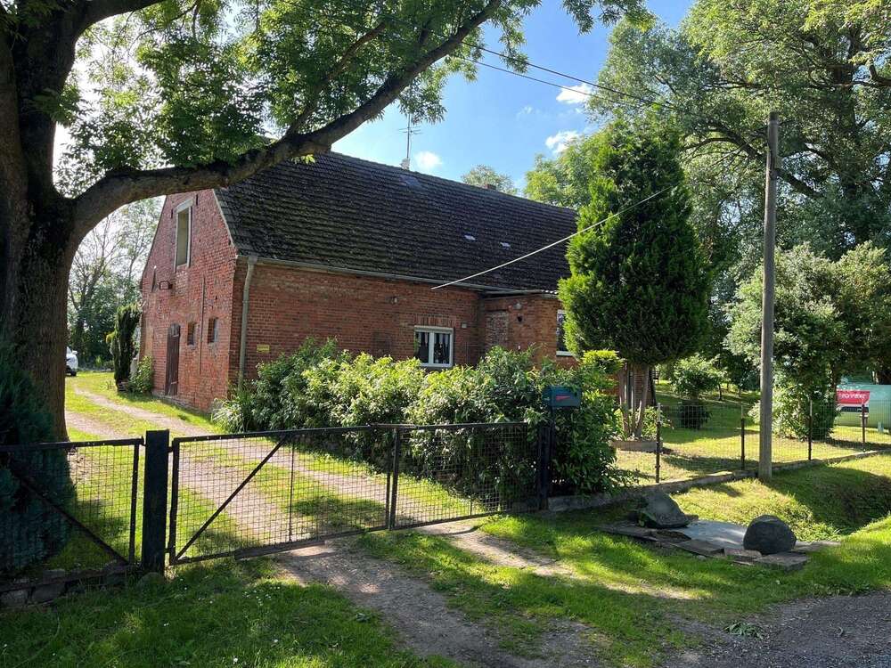 Thumbnail-Haus zum Kaufen in Meyenburg 110.000,00 € 120 m²