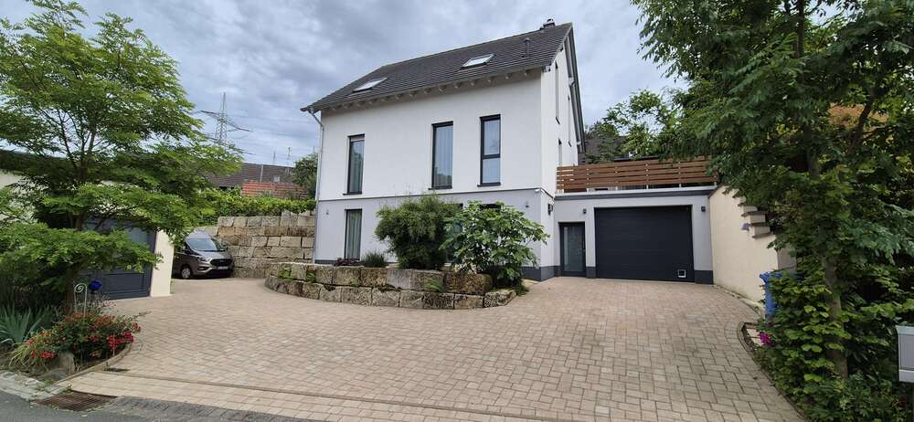 Thumbnail-Haus zum Kaufen in Leichlingen 849.900,00 € 133 m²