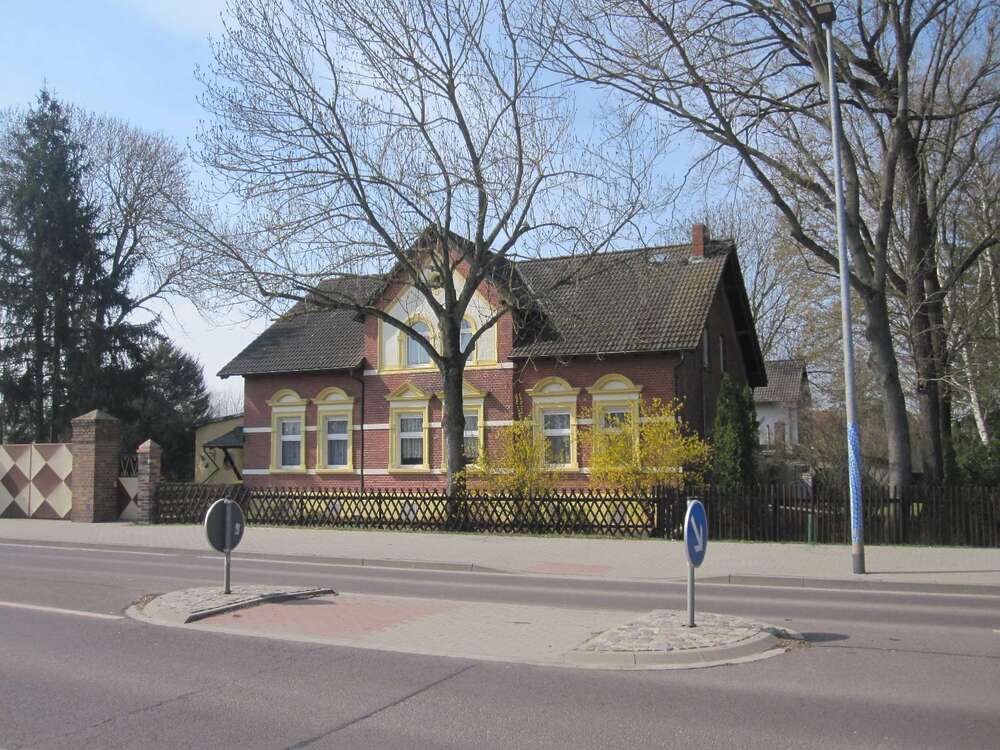 Thumbnail-Haus zum Kaufen in Staßfurt 195.000,00 € 230 m²