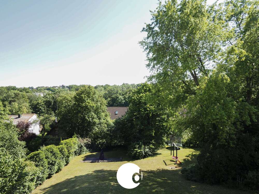 Thumbnail-Wohnung zum Mieten in Stuttgart 1.300,00 € 109.61 m²