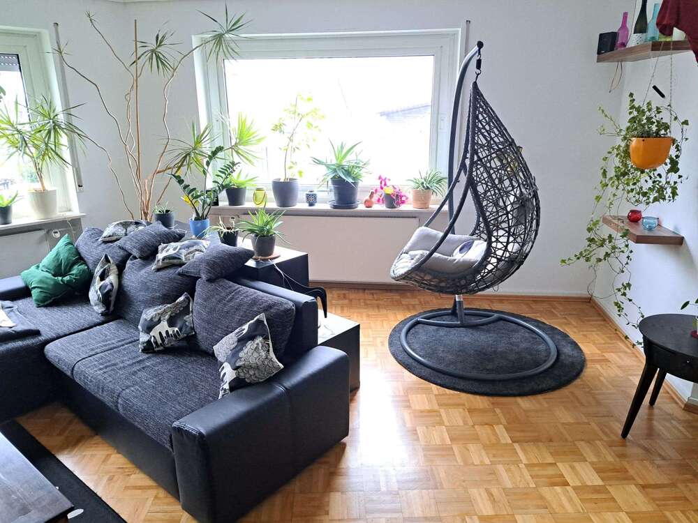 Thumbnail-Wohnung zum Mieten in Niedernhausen 1.100,00 € 103 m²