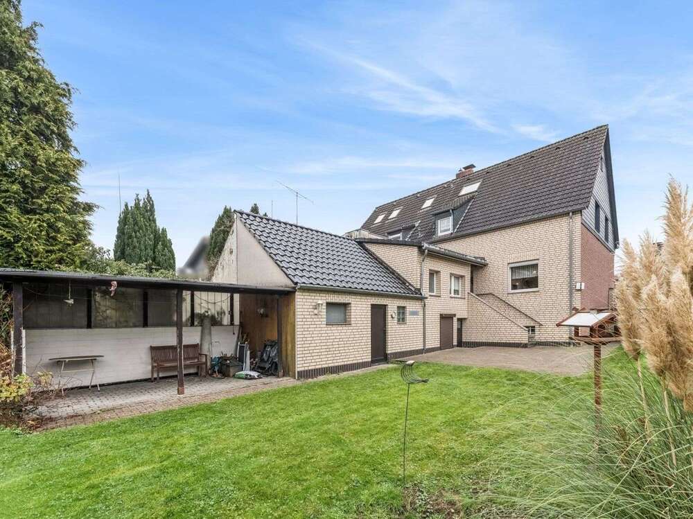 Thumbnail-Haus zum Kaufen in Düsseldorf 529.000,00 € 124 m²