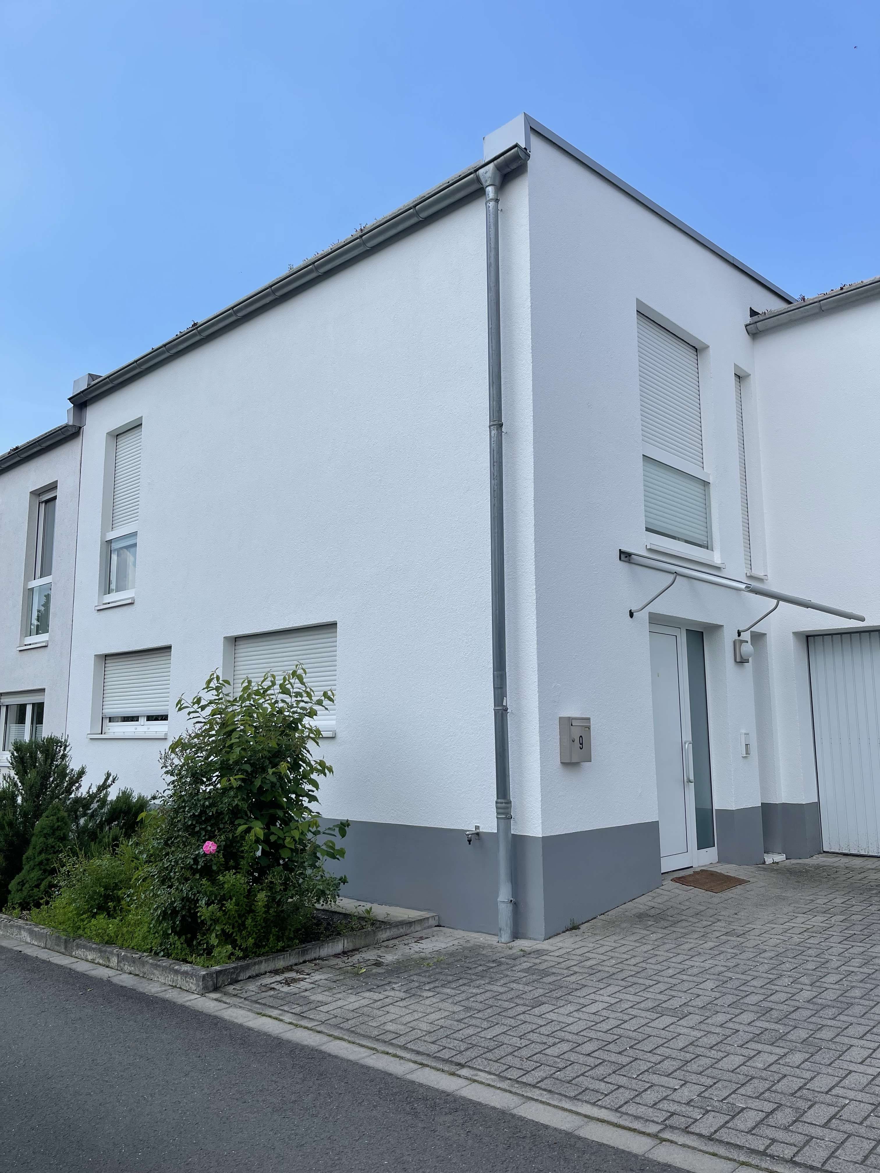 Thumbnail-Haus zum Mieten in Kaiserslautern 2.250,00 € 197 m²