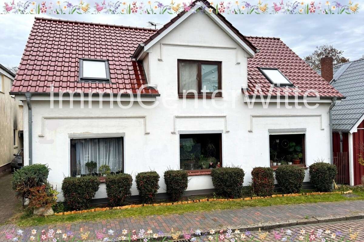 Thumbnail-Haus zum Kaufen in Pinneberg 580.000,00 € 264 m²