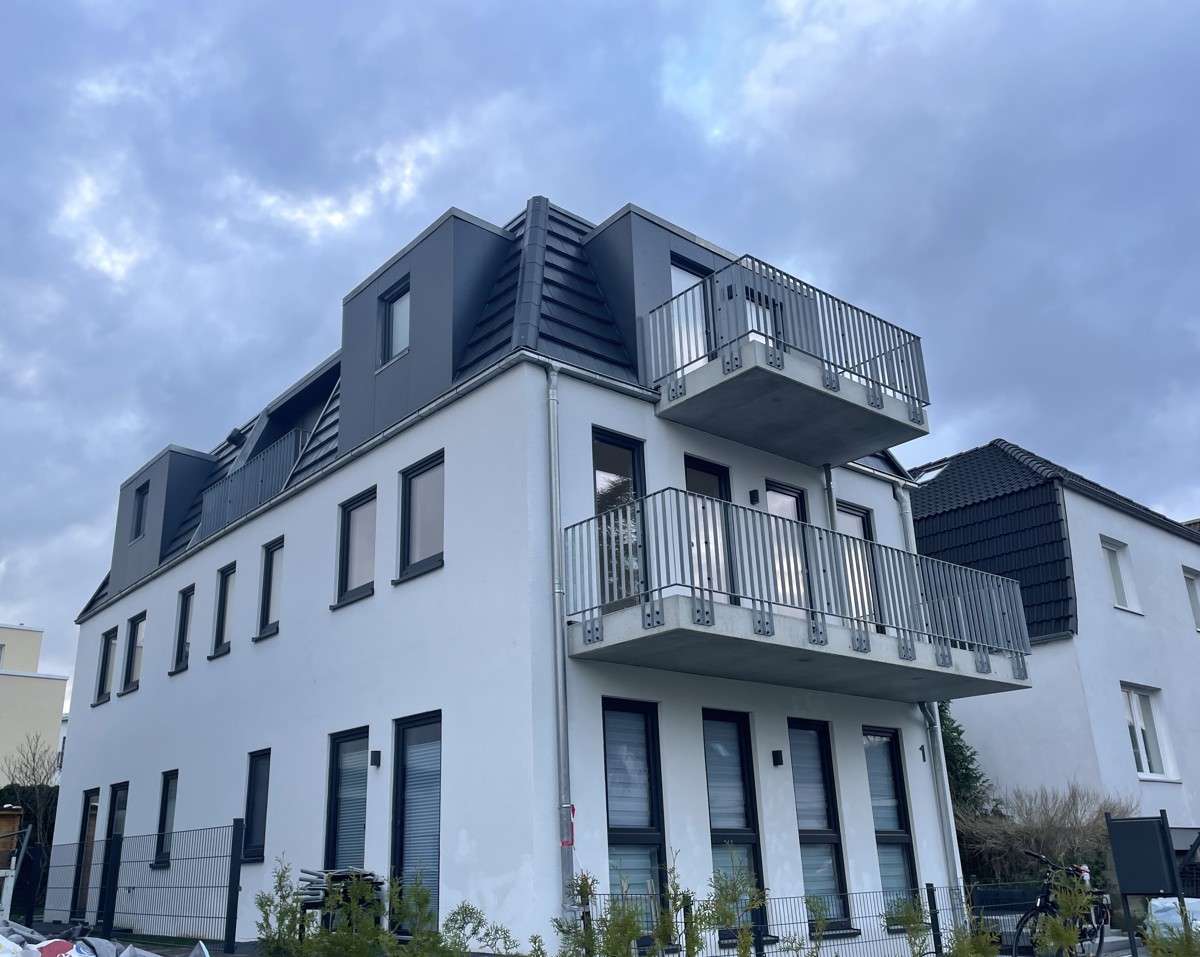 Thumbnail-Haus zum Kaufen in Hamburg Poppenbüttel 779.000,00 € 135 m²