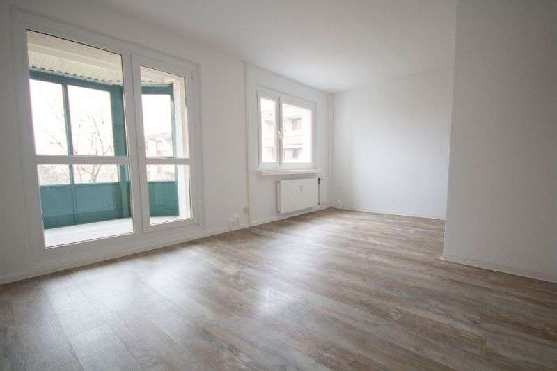 Thumbnail-Wohnung zum Mieten in Halle (Saale) 335,00 € 57.68 m²