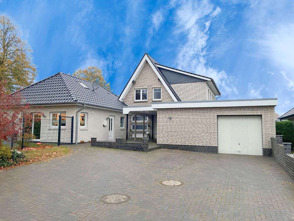 Thumbnail-Haus zum Kaufen in Friesoythe 499.000,00 € 292 m²