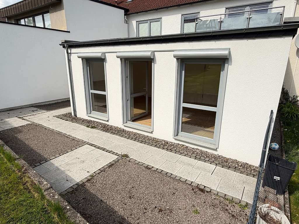 Thumbnail-Wohnung zum Mieten in Extertal 750,00 € 106.68 m²