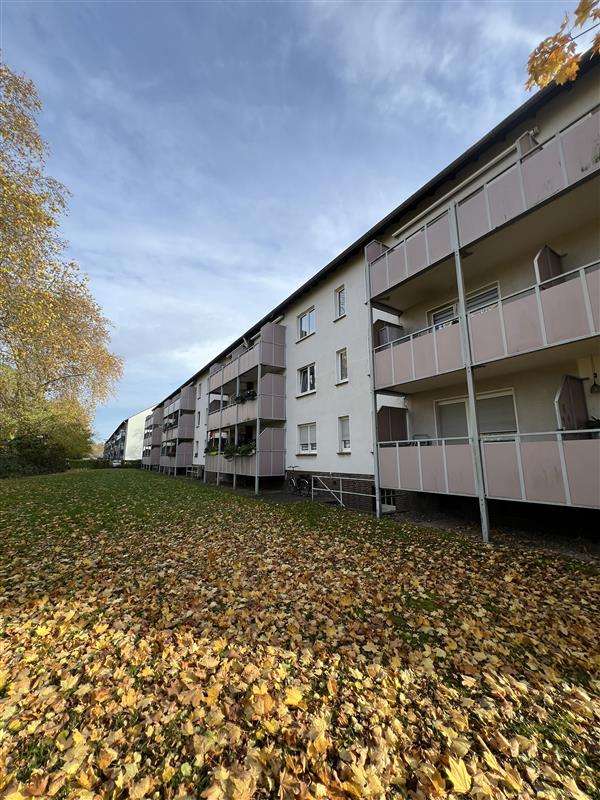 Thumbnail-Wohnung zum Mieten in Duisburg 430,00 € 67.97 m²