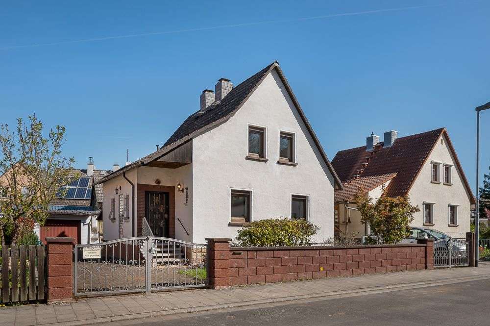 Thumbnail-Haus zum Kaufen in Neu-Isenburg 469.000,00 € 92 m²
