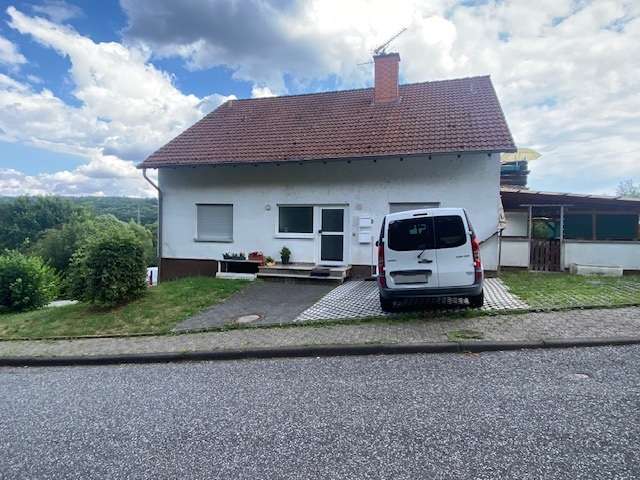 Thumbnail-Haus zum Kaufen in Marburg 450.000,00 € 226.38 m²