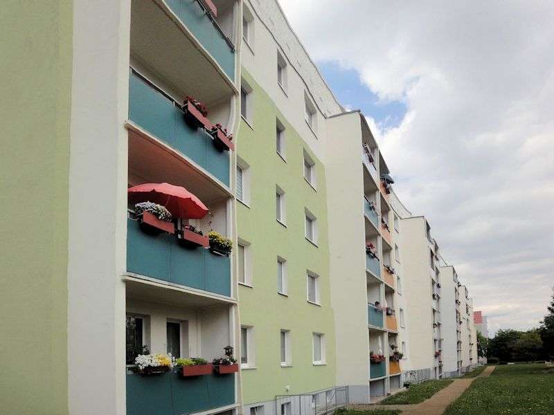 Thumbnail-Wohnung zum Mieten in Freital 170,82 € 25.12 m²