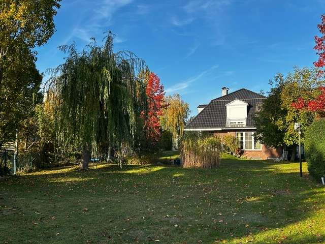 Thumbnail-Haus zum Kaufen in Dallgow-Döberitz 1.370.000,00 € 192 m²