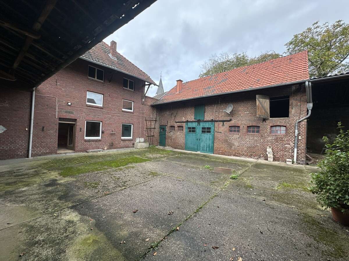 Thumbnail-Haus zum Kaufen in Hückelhoven Doveren 215.000,00 € 120 m²