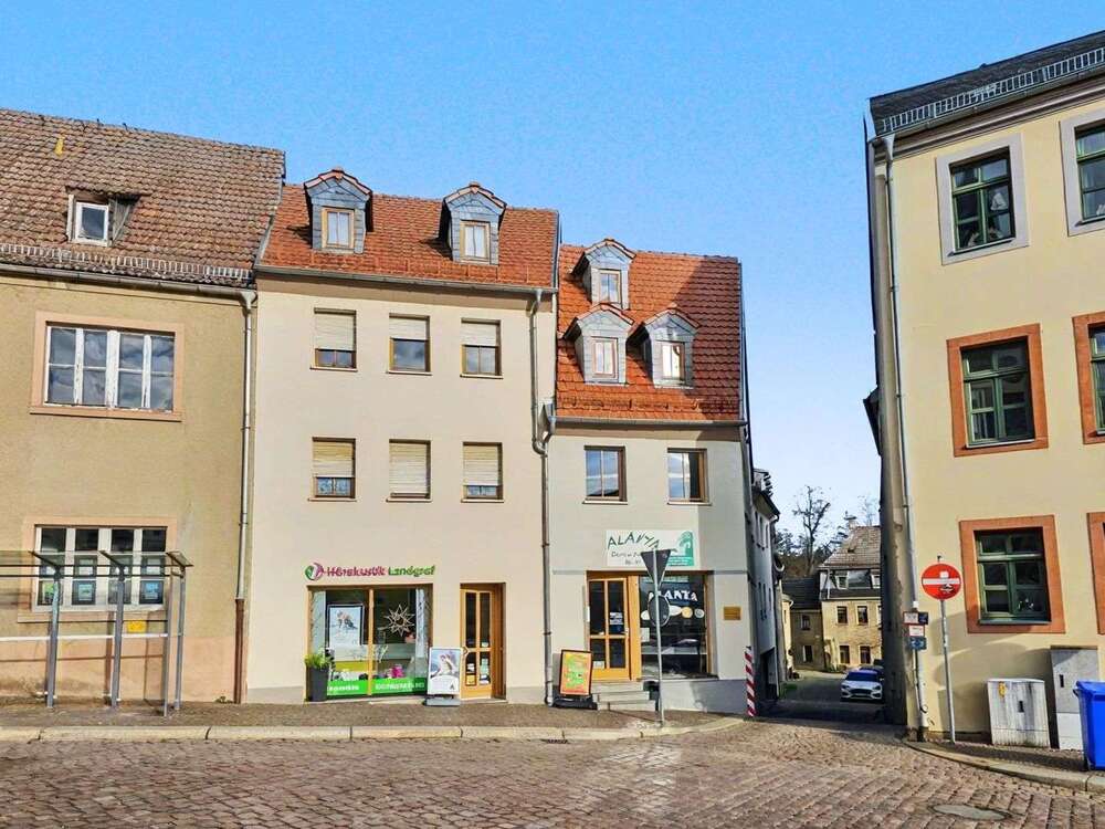 Thumbnail-Wohnung zum Kaufen in Waldenburg 64.999,00 € 63.47 m²