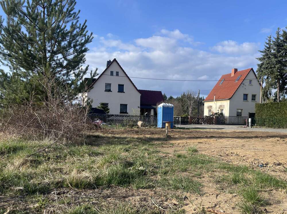 Thumbnail-Grundstück zu verkaufen in Ottendorf-Okrilla 115.000,00 € 414.01 m²