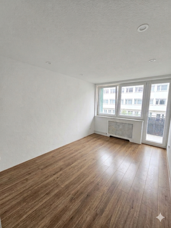 Thumbnail-Wohnung zum Mieten in Stuttgart 675,00 € 23 m²