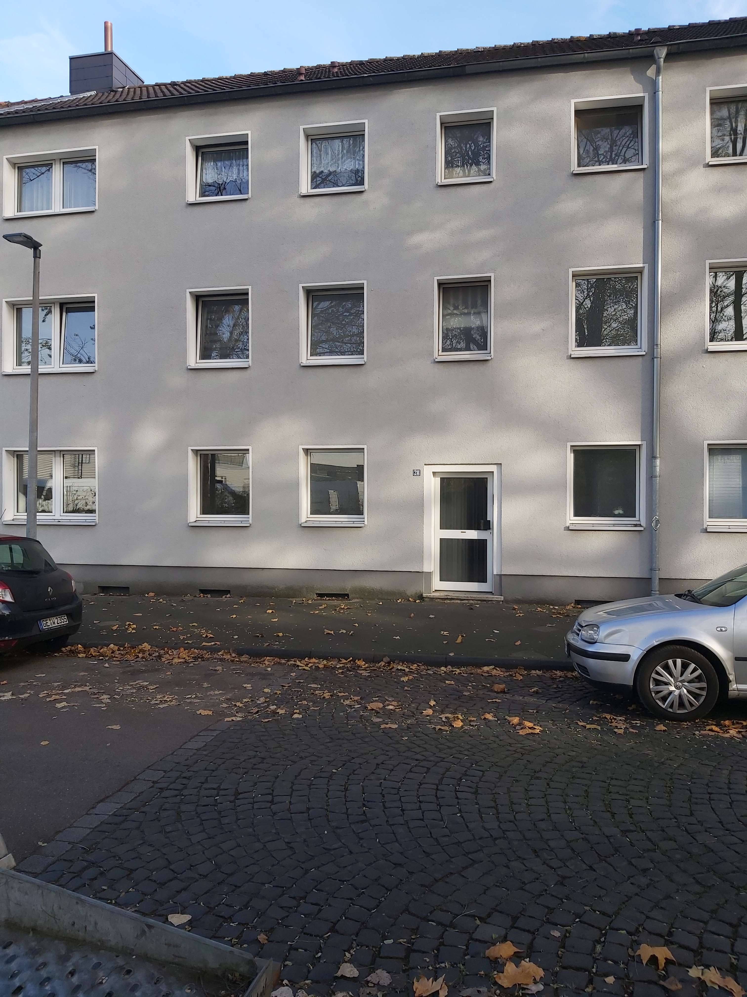 Thumbnail-Wohnung zum Mieten in Gelsenkirchen 350,00 € 58.38 m²