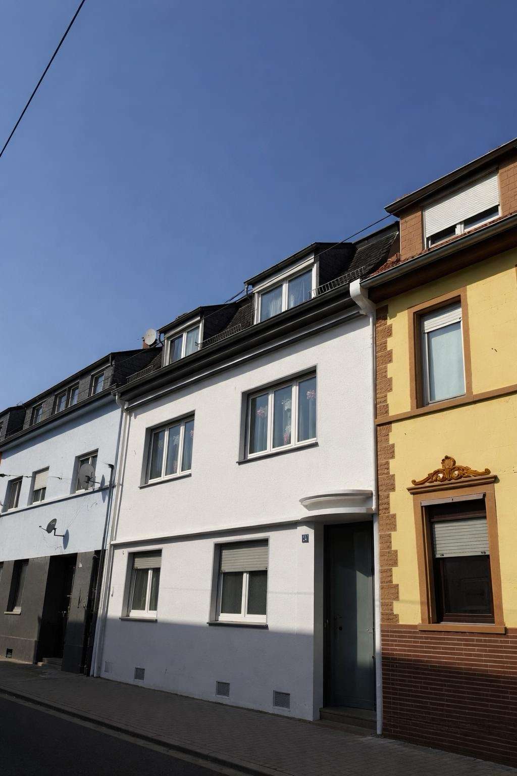 Thumbnail-Wohnung zum Kaufen in Ludwigshafen Friesenheim 149.000,00 € 60 m²