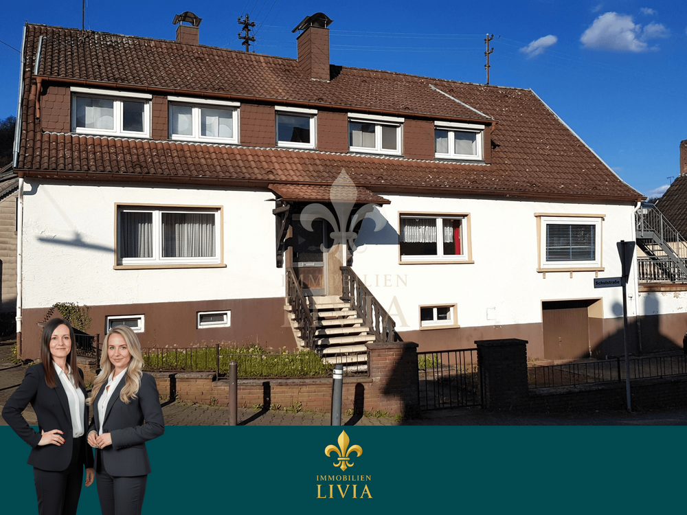 Thumbnail-Haus zum Kaufen in Altenkirchen 280.000,00 € 235 m²