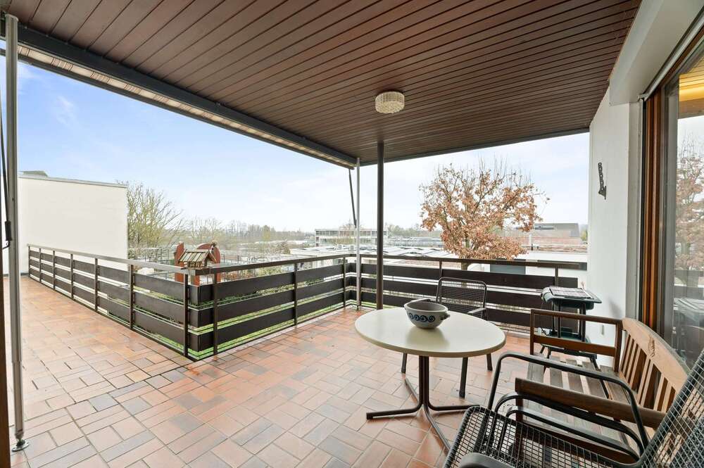 Thumbnail-Haus zum Kaufen in Herrenberg 649.999,00 € 179 m²
