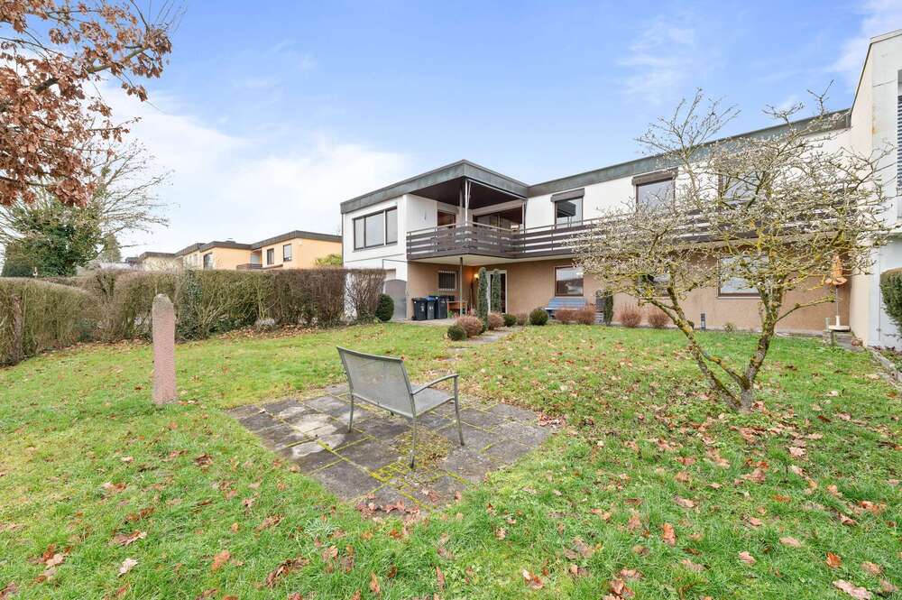 Thumbnail-Haus zum Kaufen in Herrenberg 649.999,00 € 179 m²