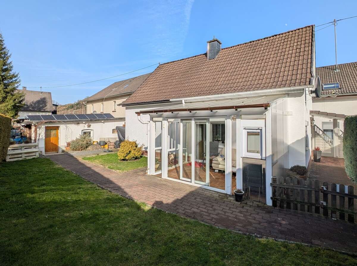 Thumbnail-Haus zum Kaufen in Gummersbach Derschlag 178.000,00 € 87 m²
