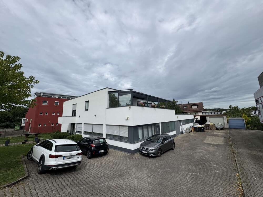 Thumbnail-Haus zum Kaufen in Kirchheim unter Teck 1.500.000,00 € 300 m²