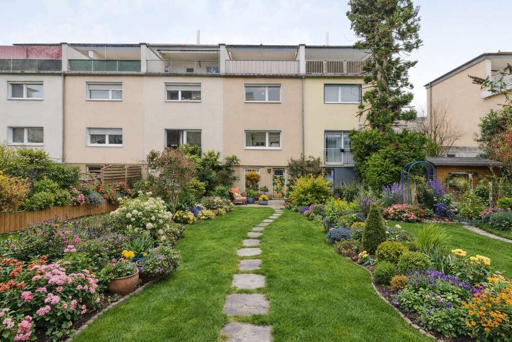 Thumbnail-Haus zum Kaufen in Frankfurt am Main 530.000,00 € 102 m²