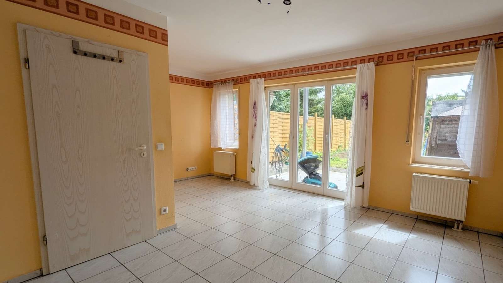 Thumbnail-Haus zum Kaufen in Weilrod 275.000,00 € 121 m²