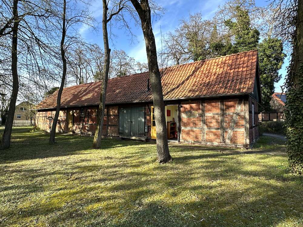 Thumbnail-Haus zum Kaufen in Uetze 119.000,00 € 99 m²