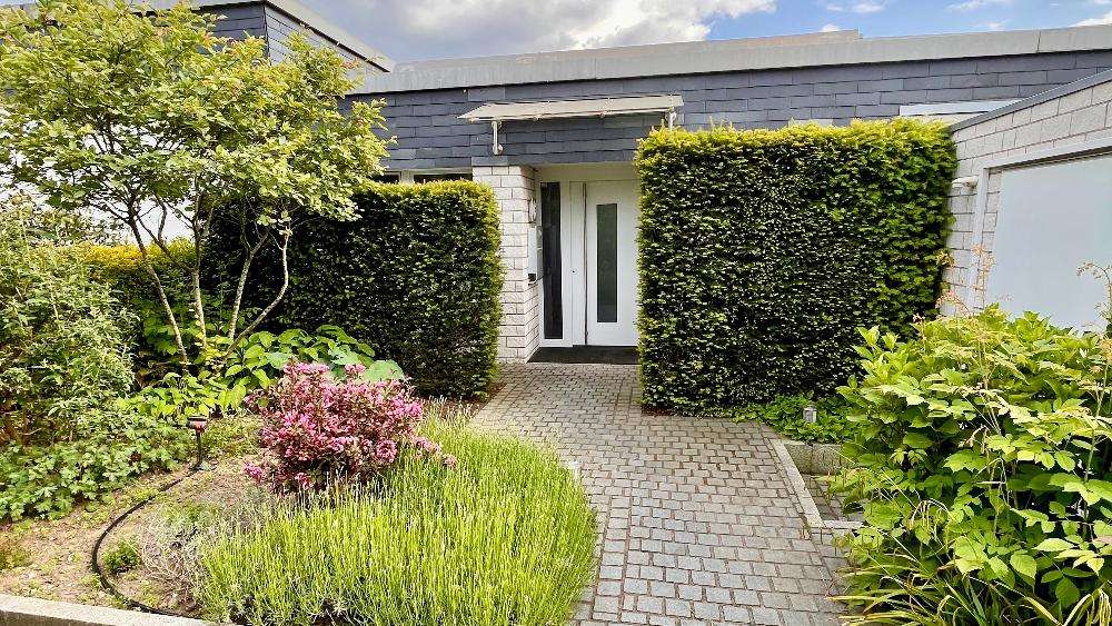 Thumbnail-Haus zum Kaufen in Erkrath 750.000,00 € 200 m²