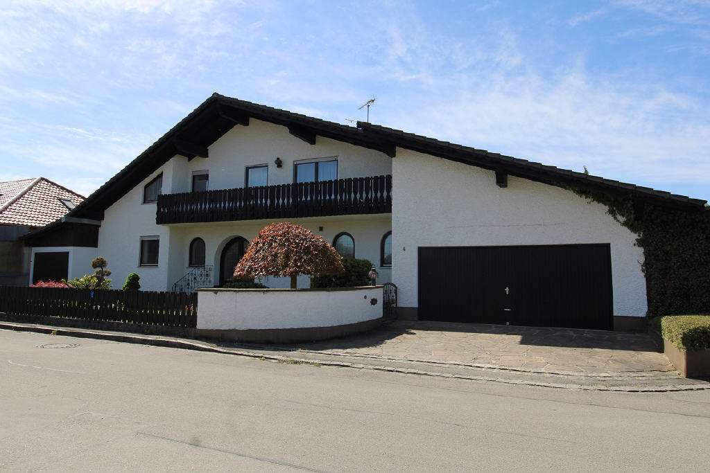 Thumbnail-Haus zum Kaufen in Großaitingen 949.000,00 € 279 m²