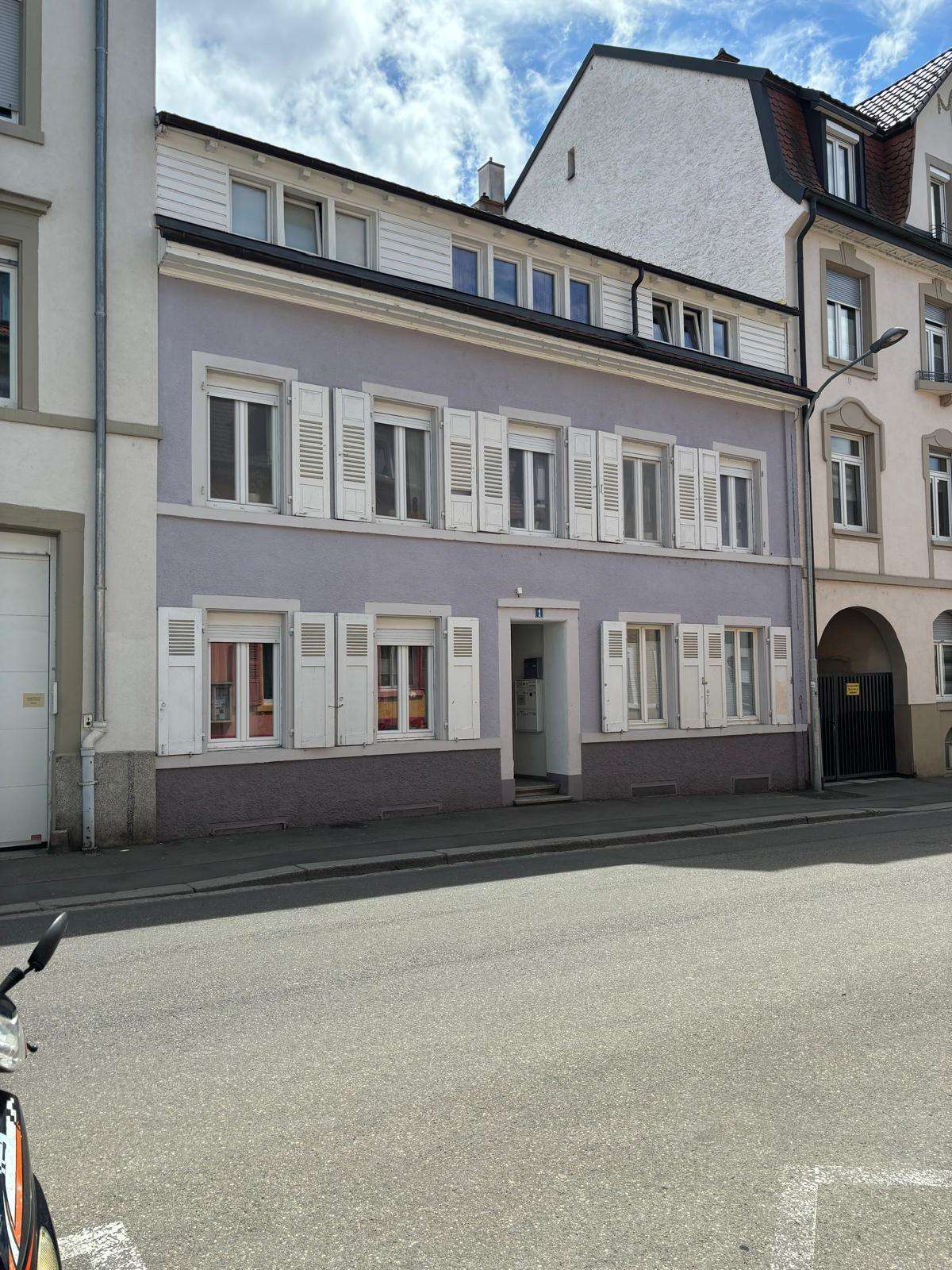 Thumbnail-Haus zum Kaufen in Lörrach 699.000,00 € 239 m²