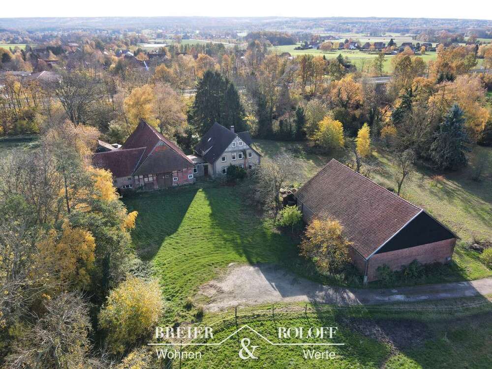 Thumbnail-Haus zum Kaufen in Stadthagen 299.000,00 € 264.5 m²